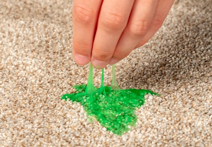 Halıdan Kurumuş Slime Nasıl Çıkar – evvebahcepekinasil
